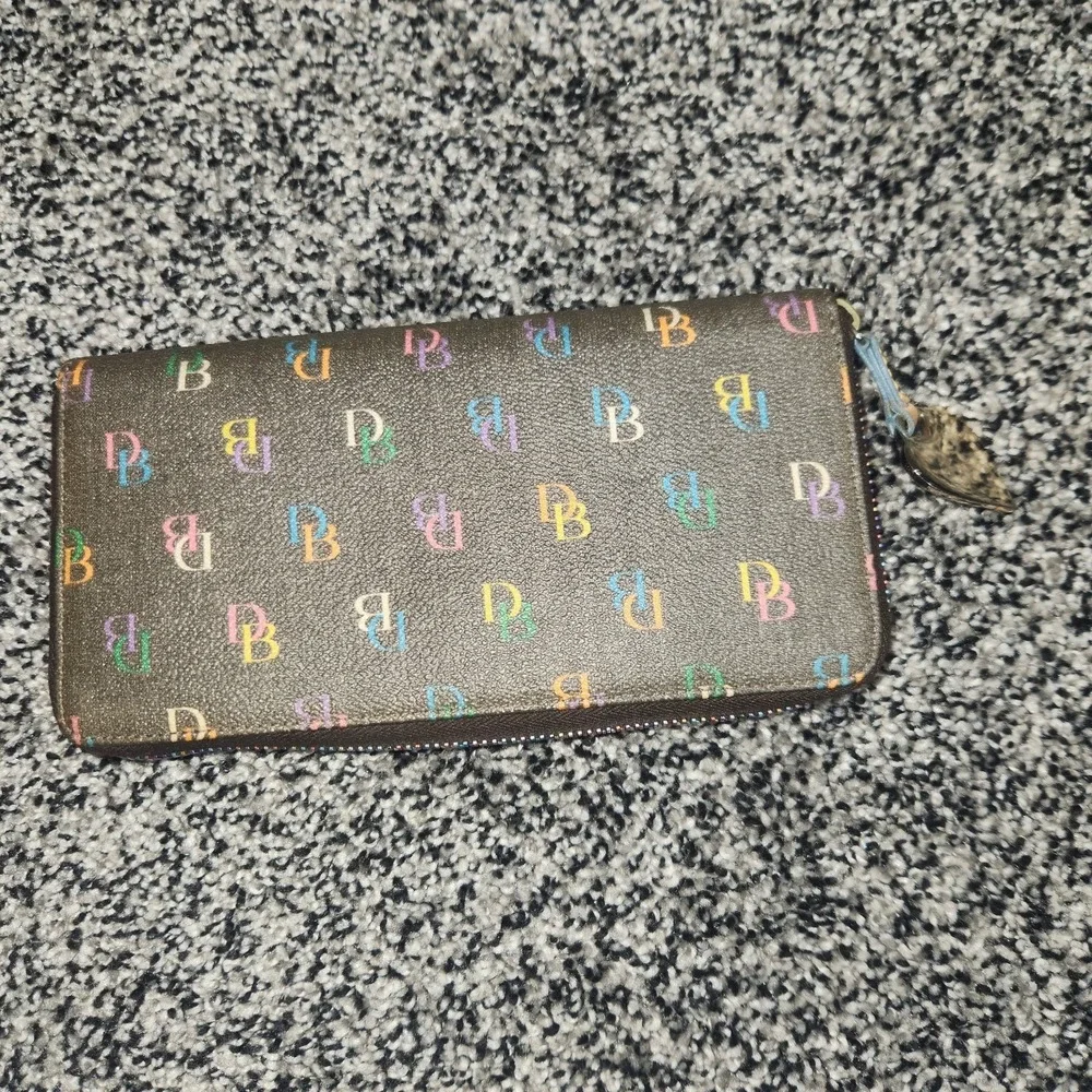 Dooney & Bourke y2k vintage
